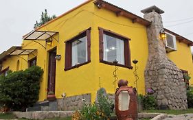 Calefaccionadas cabañas con vista a las montañas - Cabañas del sol